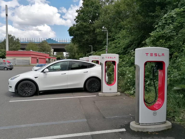Tesla Supercharger in 42389 Wuppertal